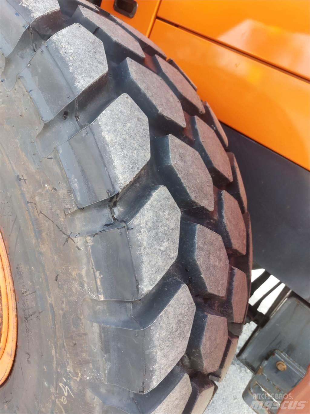 Doosan DL220-5 Iekrāvēji uz riteņiem