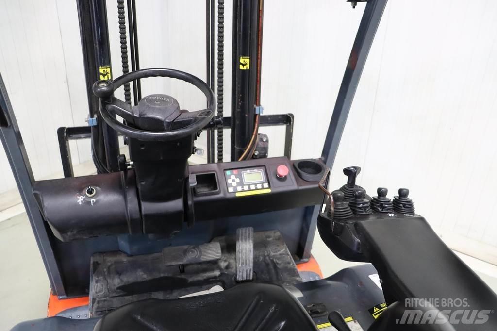 Toyota 8FBMT25 Elektriskie iekrāvēji