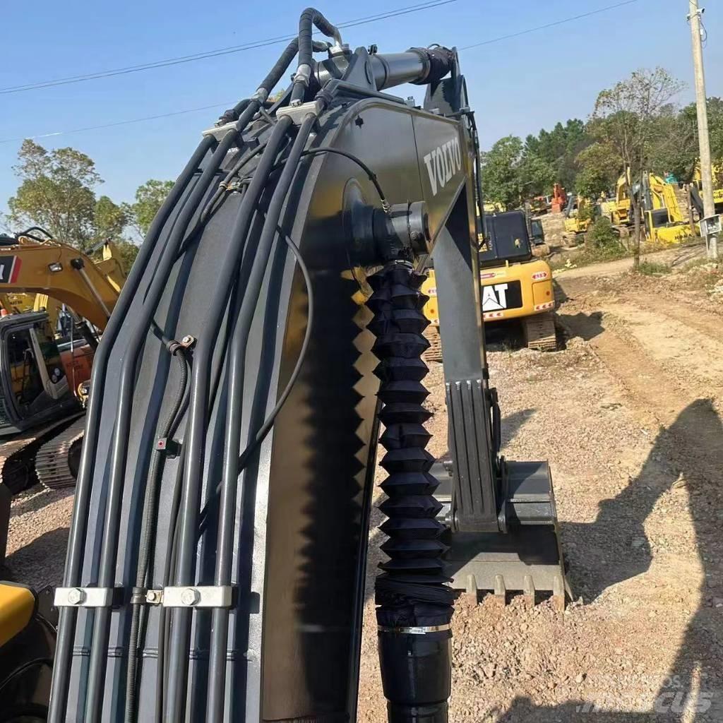 Volvo EC 210 Kāpurķēžu ekskavatori