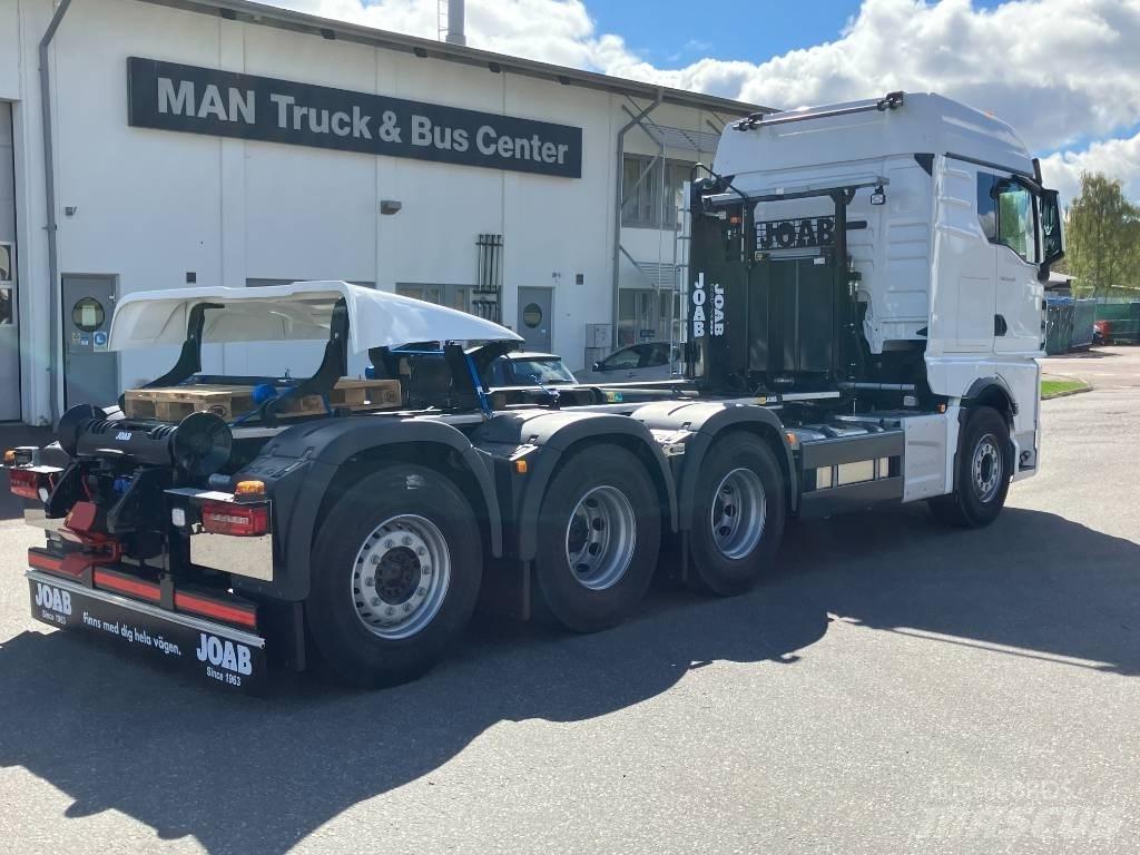MAN TGX 35.520 Treileri ar āķi