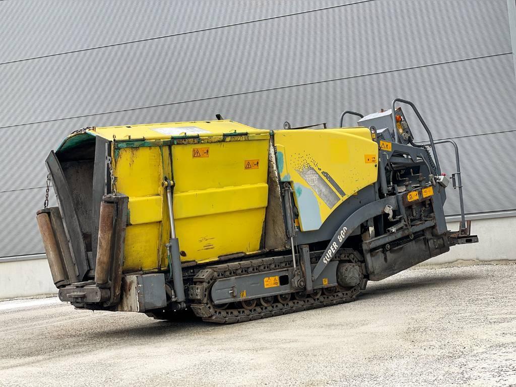 Vögele SUPER 800 Asfalta klājēji