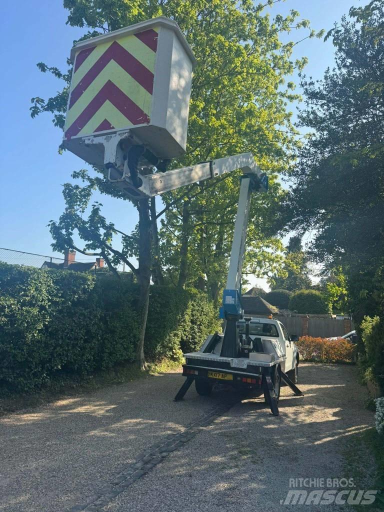Palfinger P 130 A Pacēlāji uz automašīnas bāzes