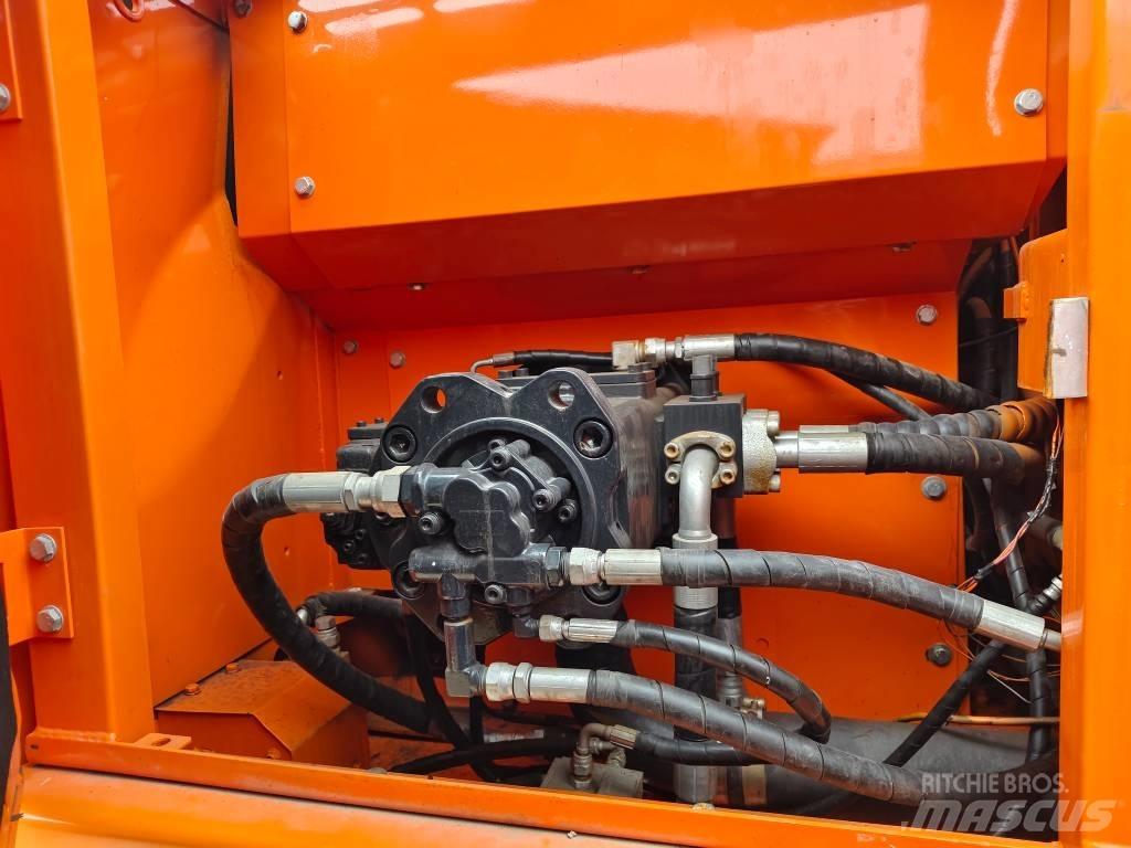 Doosan DX 225 LC-9C Kāpurķēžu ekskavatori
