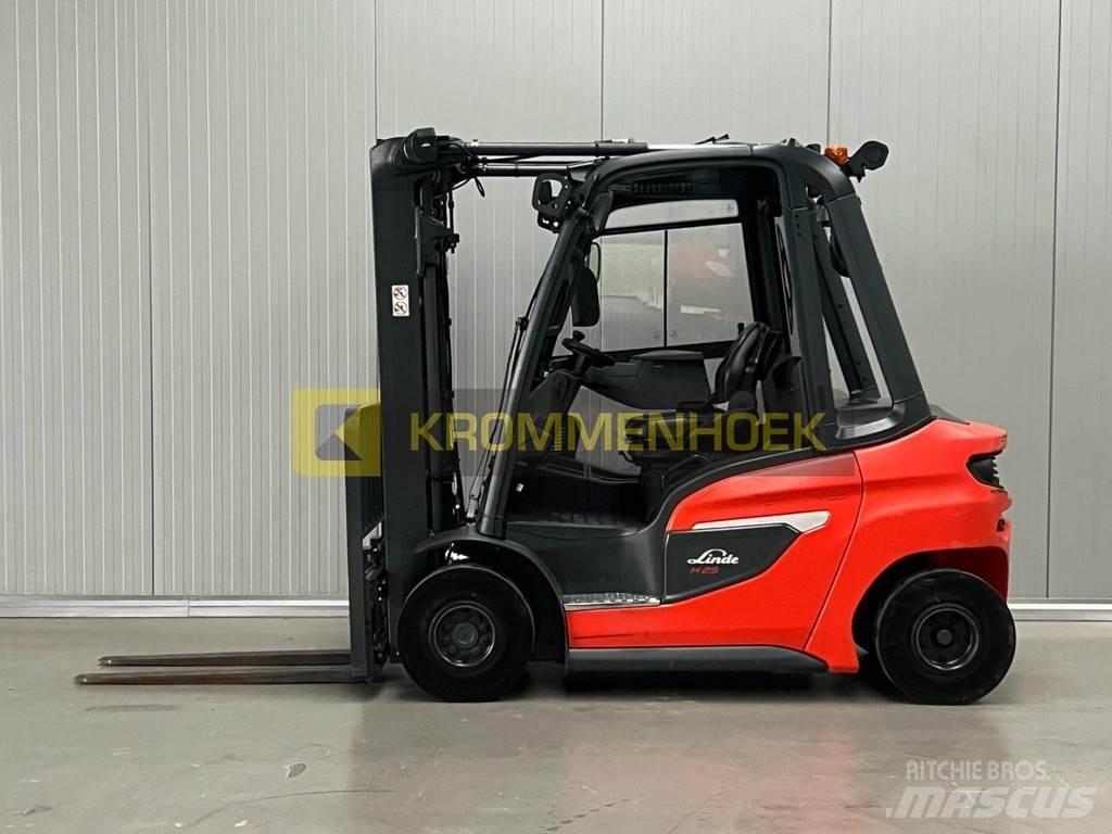 Linde H 25 D Tehnika ar dīzeļa dzinēju