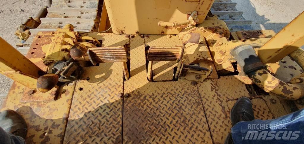 CAT D 7 G Kāpurķēžu buldozeri