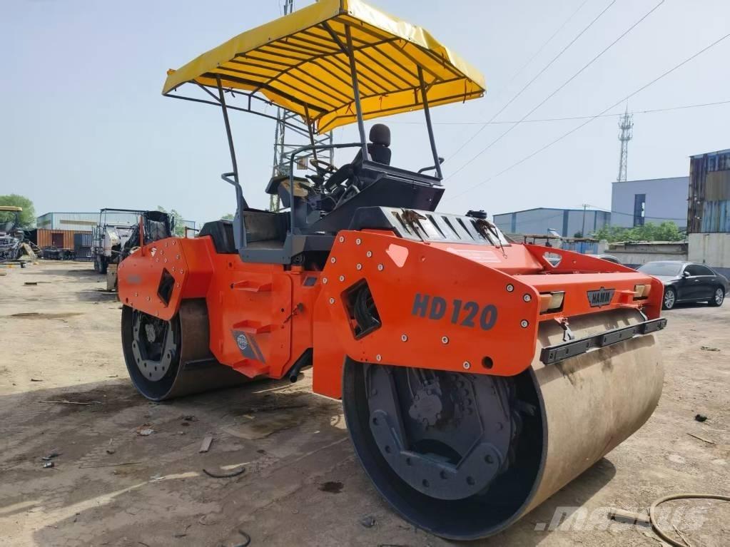 Hamm HD 120 Divvalču grunts veltņi