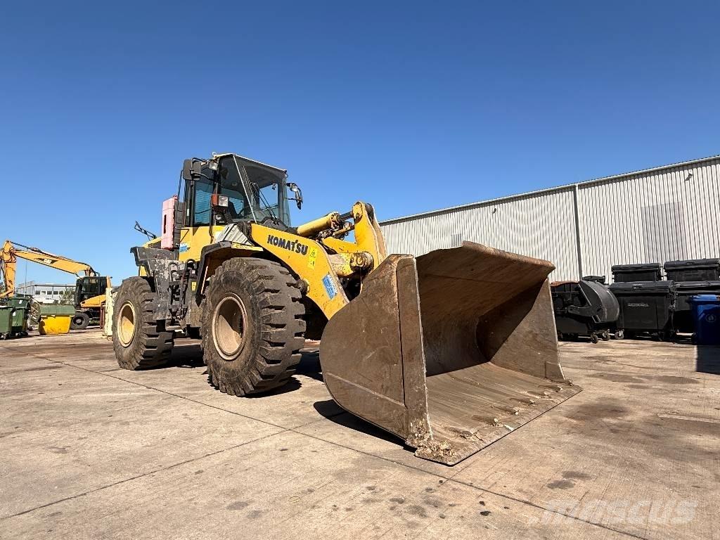 Komatsu WA 320-6 Iekrāvēji uz riteņiem