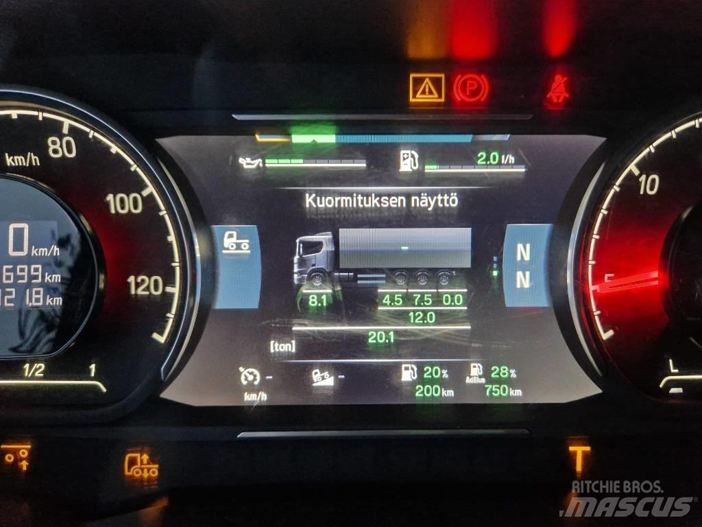 Scania R540 8x2 Smagās mašīnas ar celtni