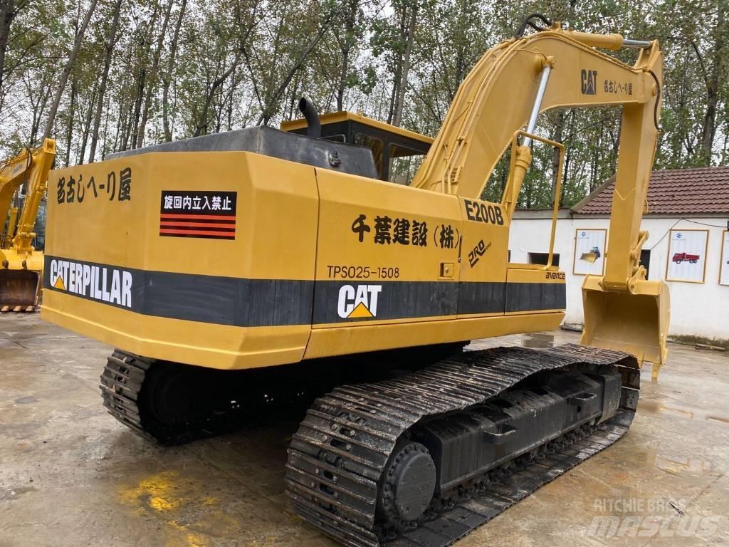 CAT E200B Kāpurķēžu ekskavatori