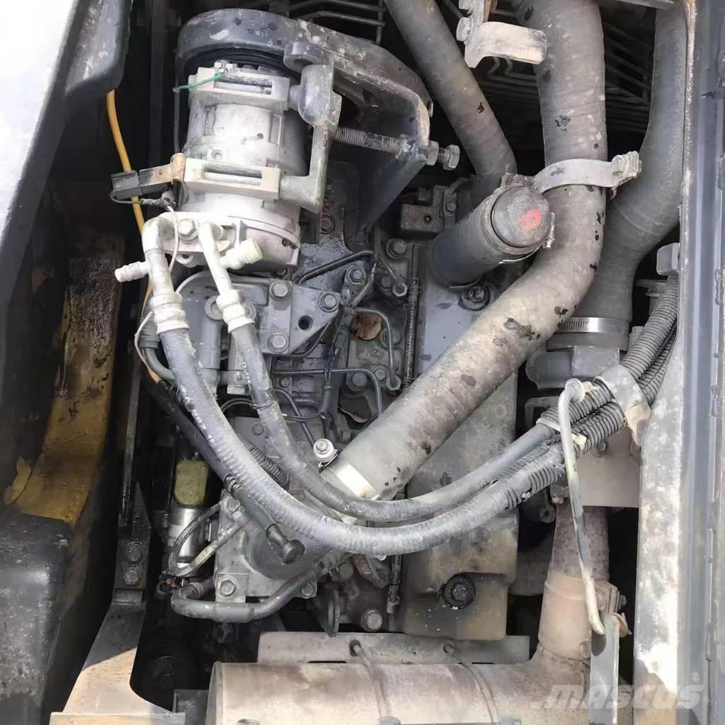 Komatsu PC 138 US Vidēja lieluma ekskavatori 7 t - 12 t