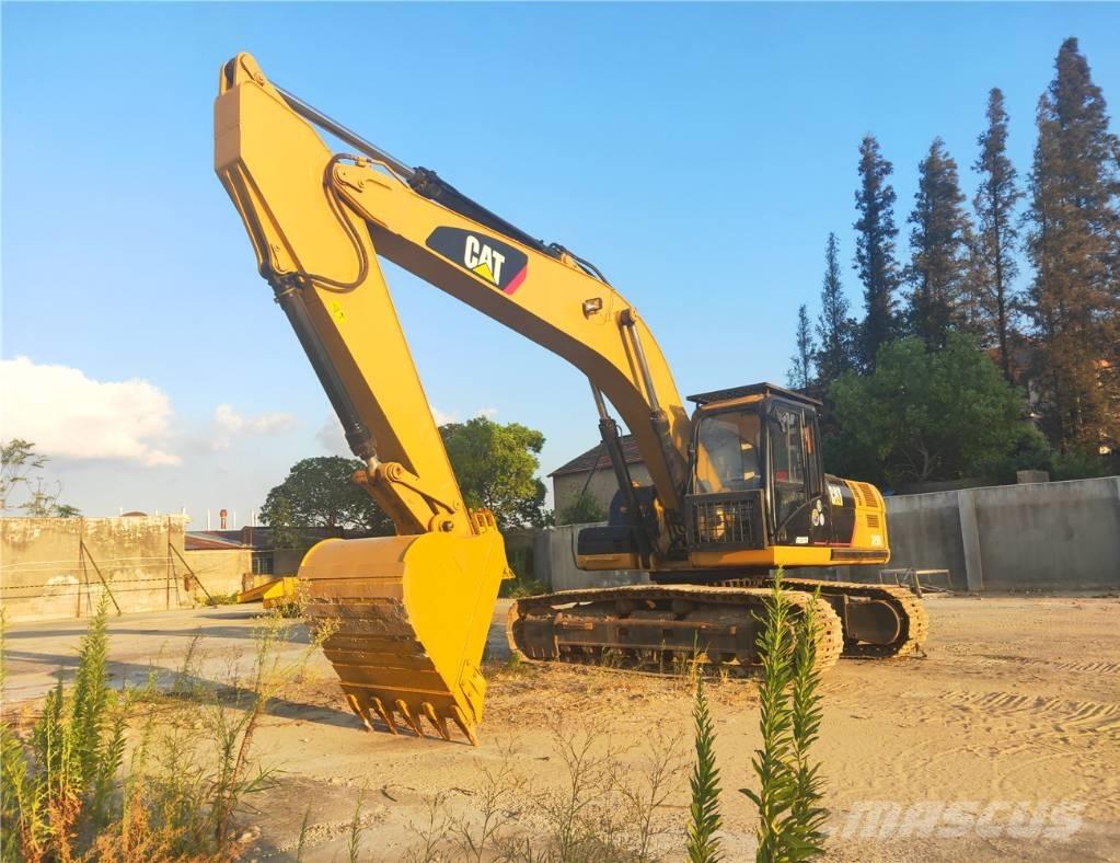 CAT 325D Kāpurķēžu ekskavatori