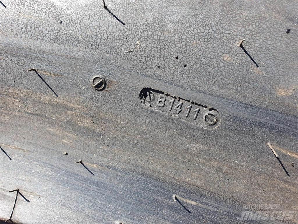 BKT 420/85R30 Riepas, riteņi un diski