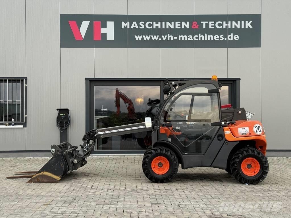 Ausa T 144 Teleskopiskie manipulatori