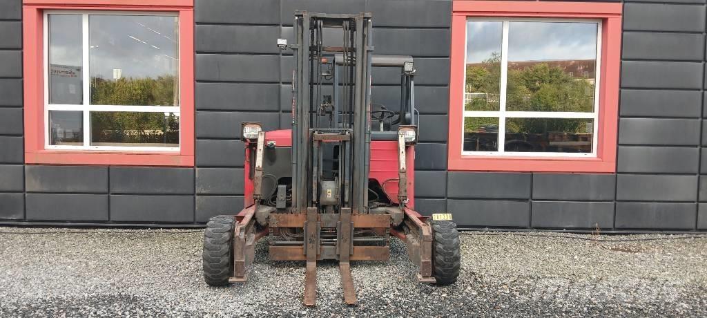 Moffett M5 25.3P NX Tehnika ar dīzeļa dzinēju