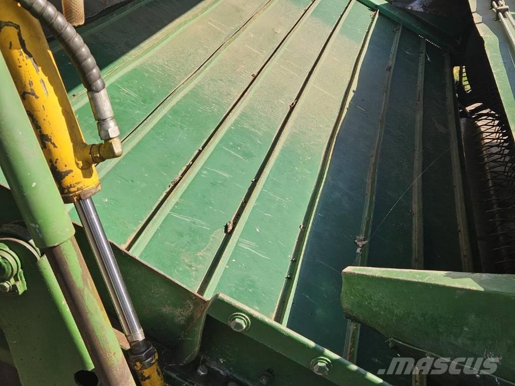 Ploeger BP2100 Cita ražas novākšanas tehnika