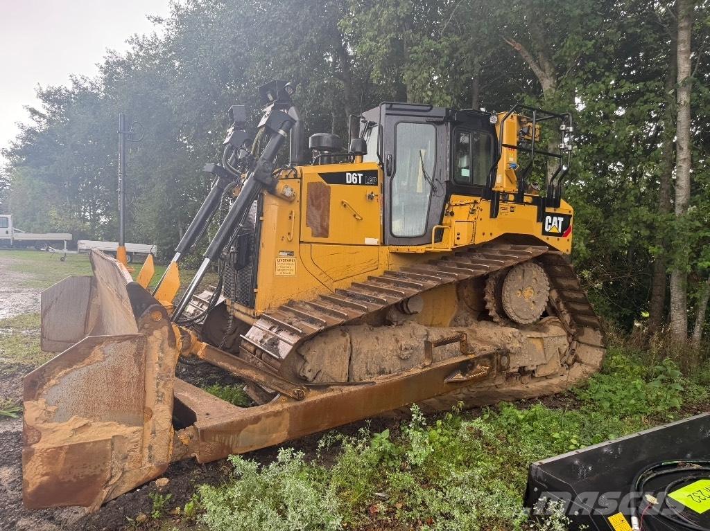 CAT D 6 T LGP Kāpurķēžu buldozeri
