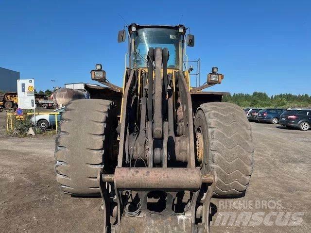 Volvo L220D Iekrāvēji uz riteņiem
