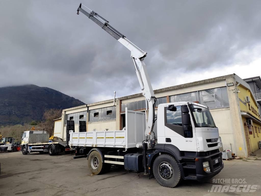 Iveco STRALIS 190S31 Smagās mašīnas ar celtni