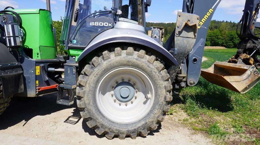 Lännen 8800 K Ekskavatori-iekrāvēji