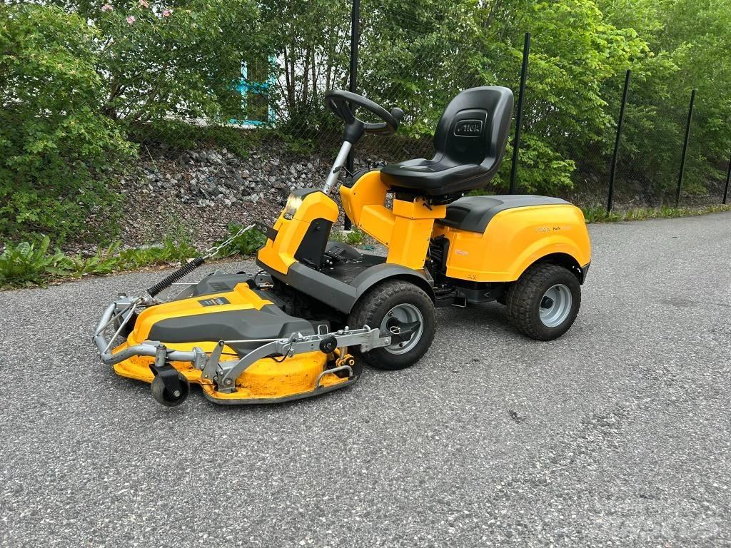 Stiga Park 740 PWX Mauriņa traktors