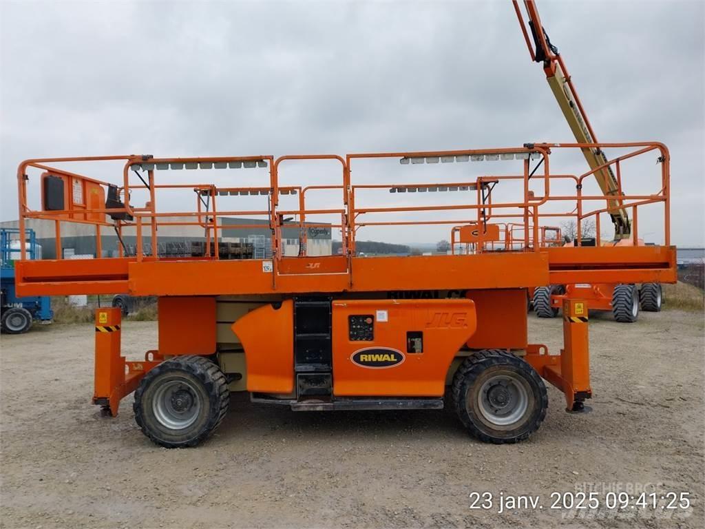 JLG 3394RT Šķerveida pacēlāji