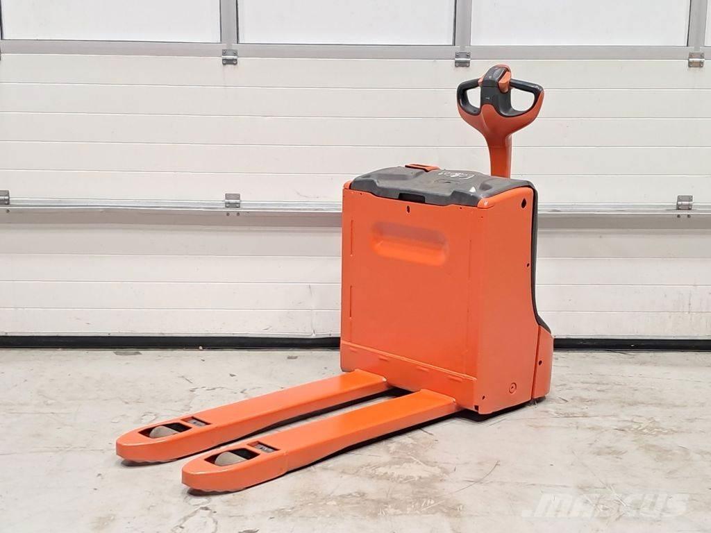Linde T16 Zemie palešu pacēlāji
