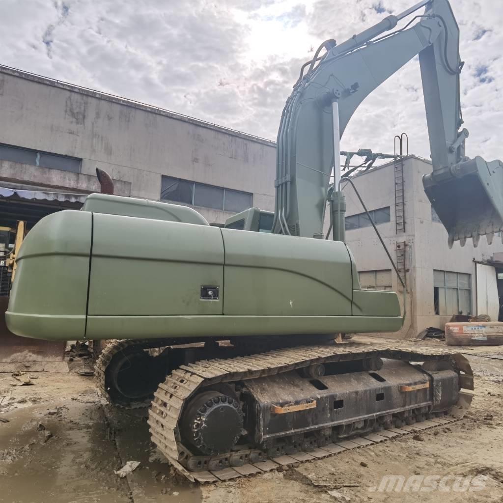 CAT 330 C Kāpurķēžu ekskavatori