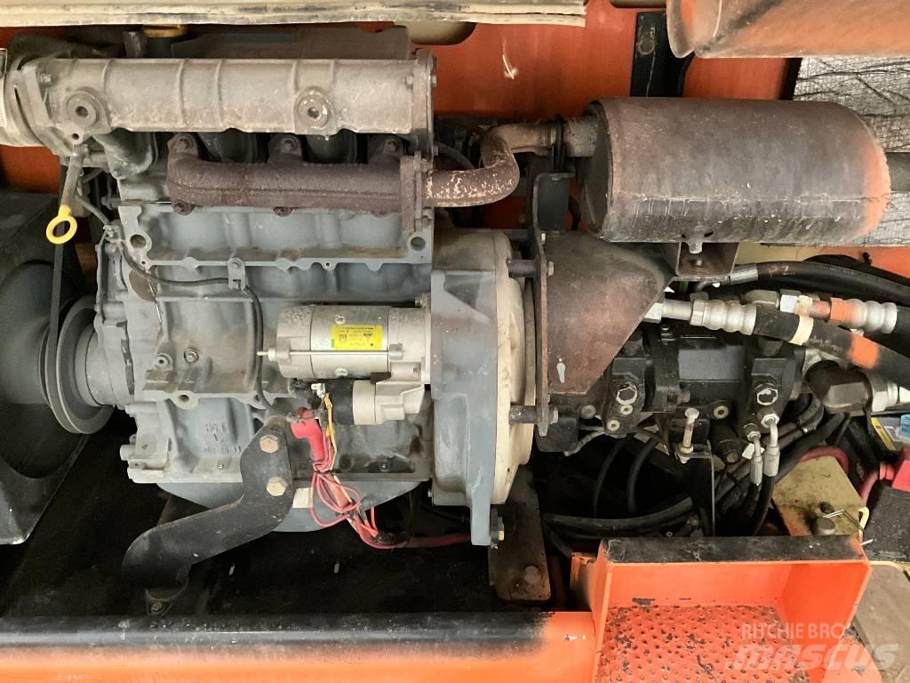 JLG 3394 RT Šķerveida pacēlāji