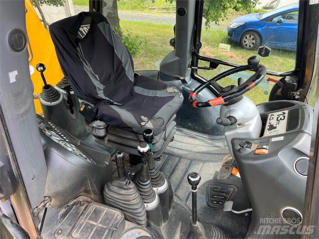 JCB 3CX 4X4 Būvniecība- Citi