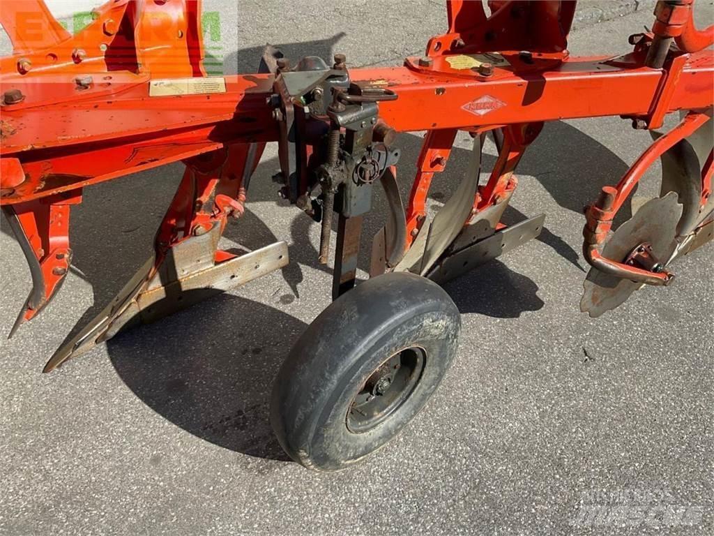 Kuhn MM 110 4T Parastie arkli