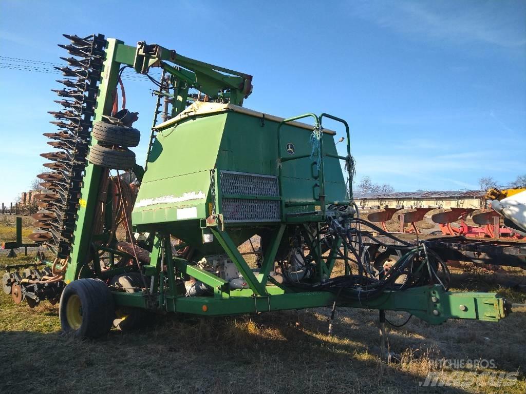 John Deere 740 A 9m Sējmašīnas