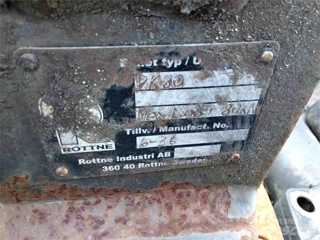 Rottne RK80 Krāni