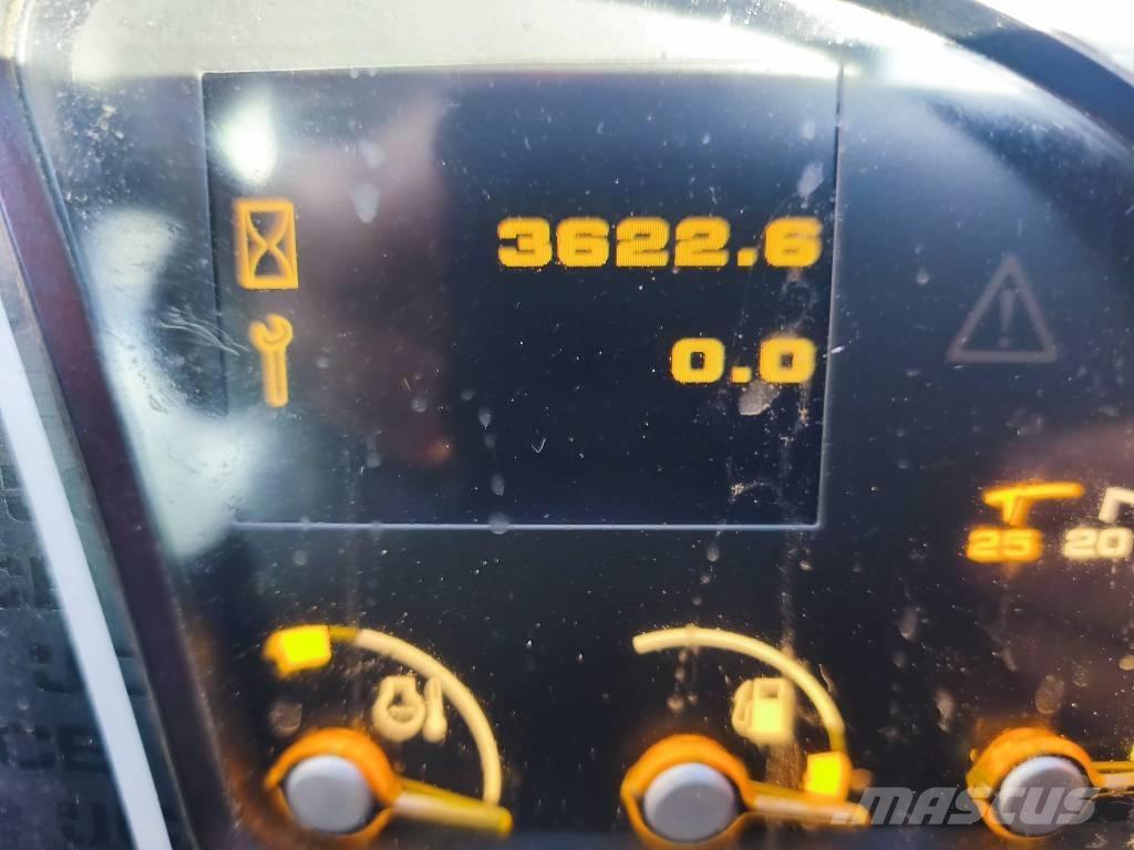 JCB 525-60 Teleskopiskie manipulatori