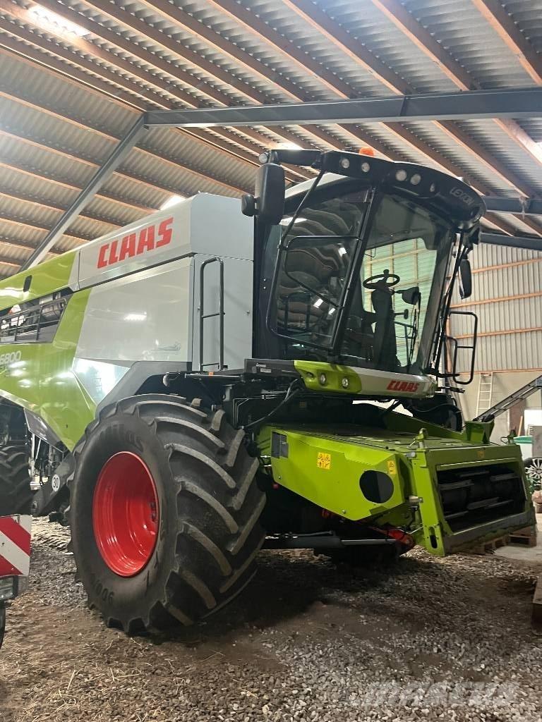 CLAAS Lexion 6800 Ražas novākšanas kombaini