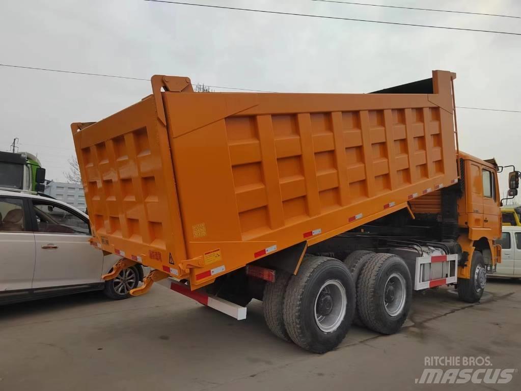 Shacman F3000 6X4 Pašizgāzējs
