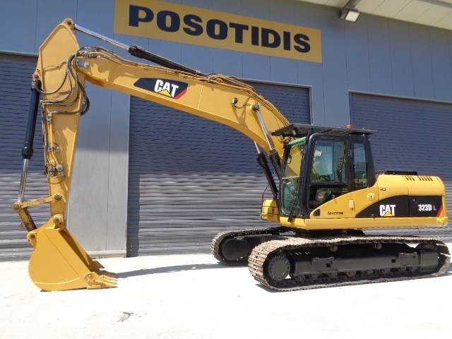 CAT 323 D L Kāpurķēžu ekskavatori