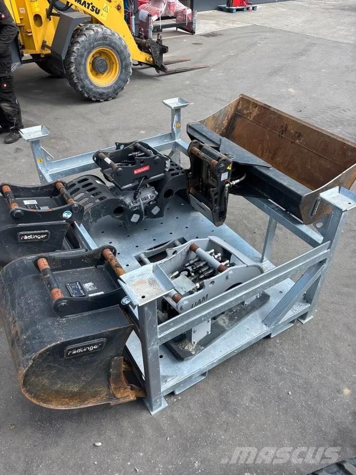 Hitachi ZX38U P-Line Mini ekskavatori < 7 t