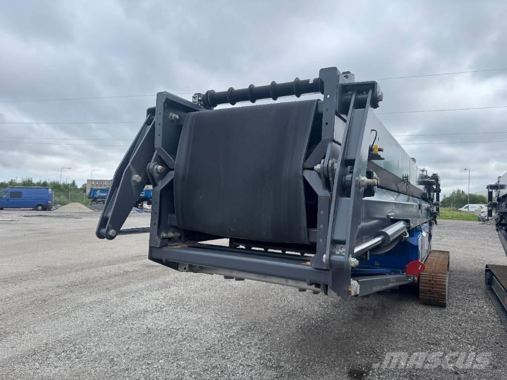 Kleemann MBT 24i Atkritumu konveijeri