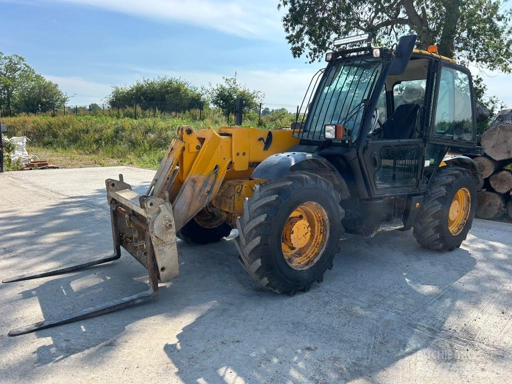 JCB 531-70 Teleskopiskie manipulatori