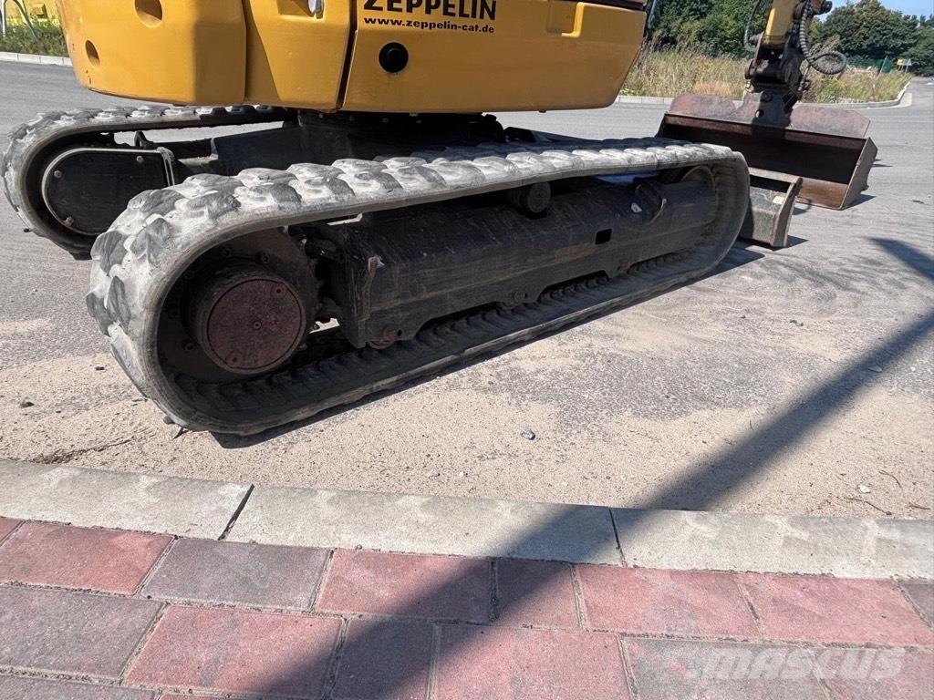 CAT 302.7D Mini ekskavatori < 7 t