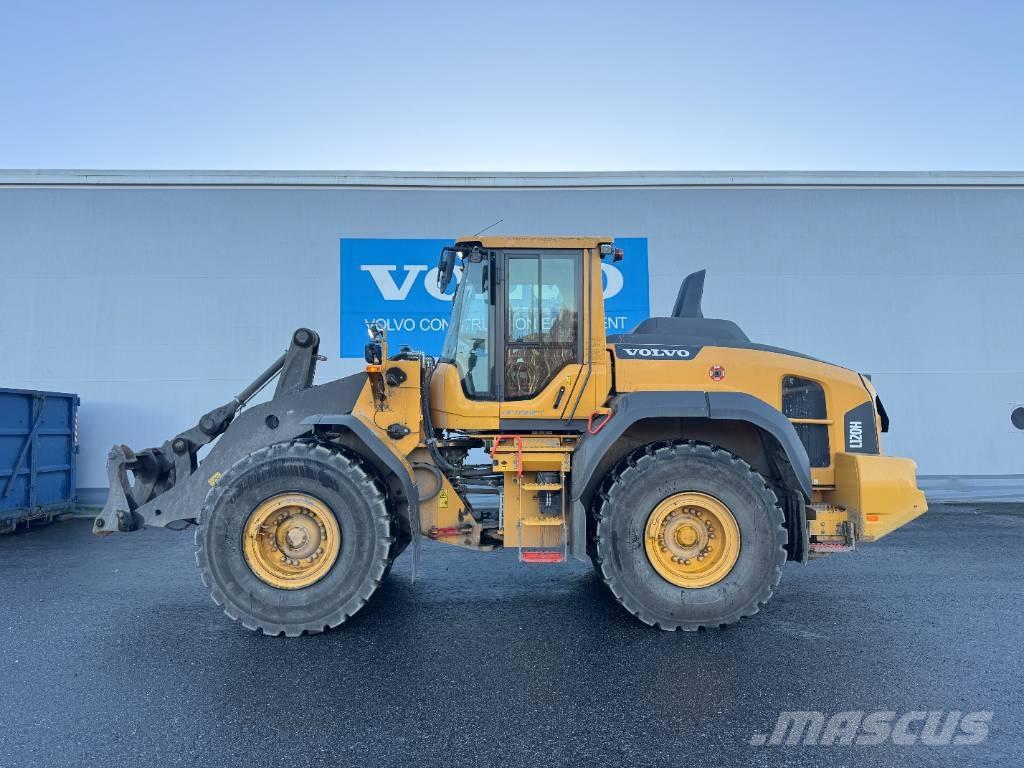 Volvo L 120 H Iekrāvēji uz riteņiem