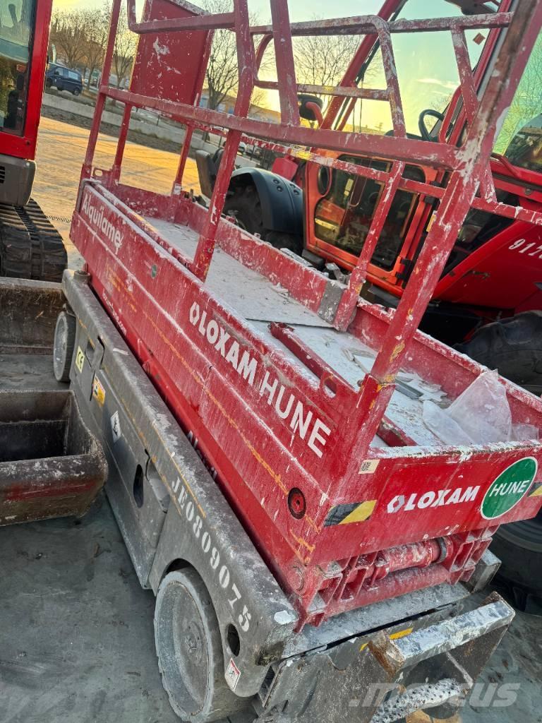 Haulotte Compact 8 Šķerveida pacēlāji