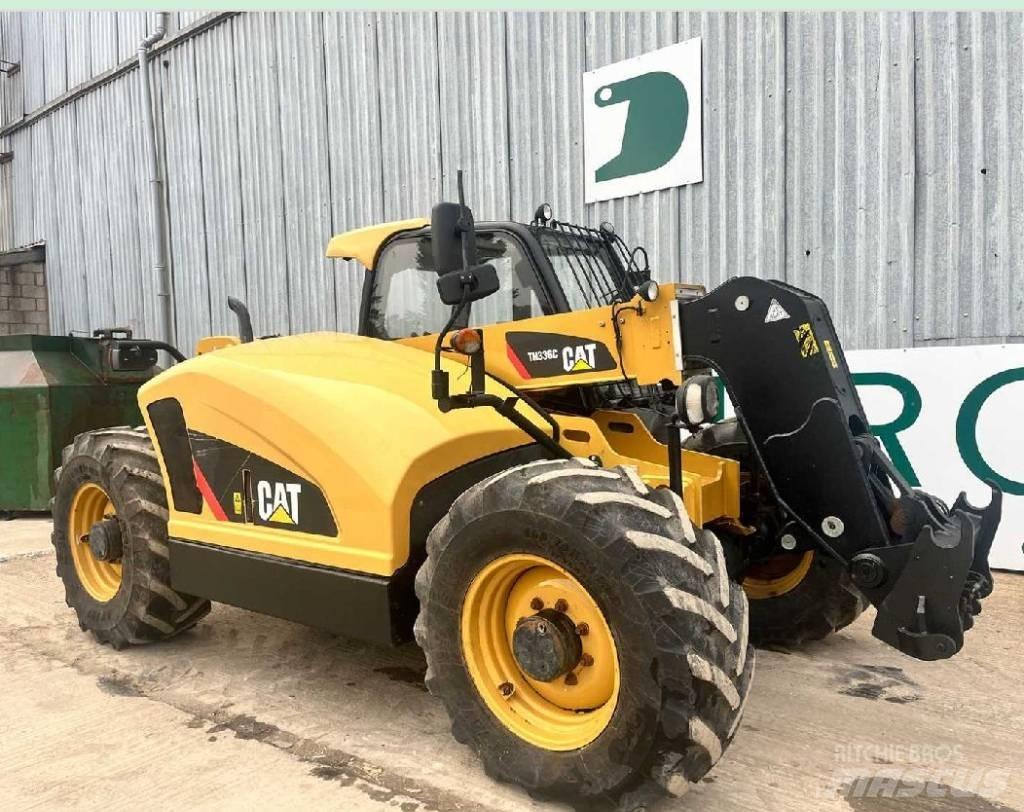 CAT TH336C Teleskopiskie manipulatori