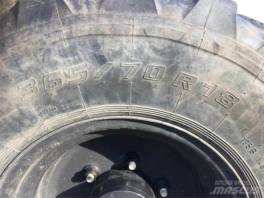 New Holland W50c Iekrāvēji uz riteņiem