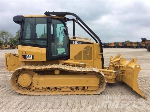 CAT D 5 K LGP Kāpurķēžu buldozeri