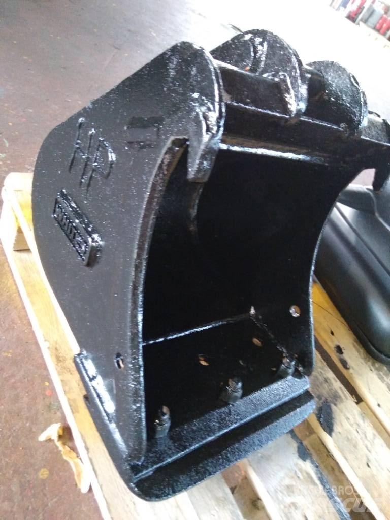CAT 301.7 D Mini ekskavatori < 7 t