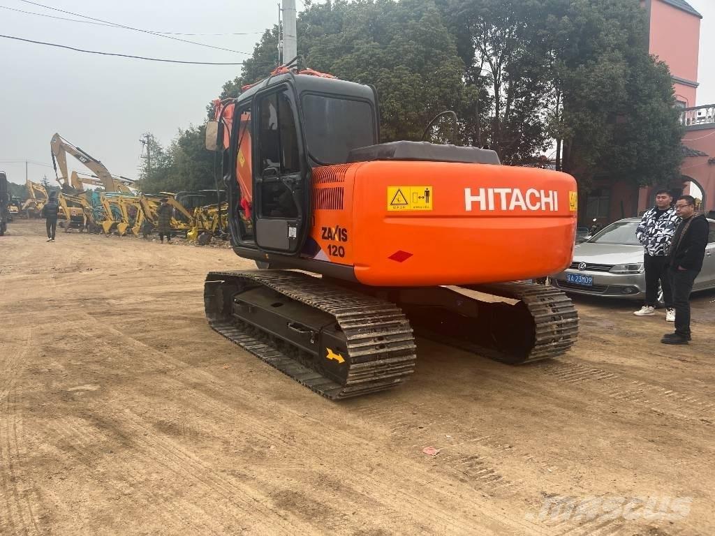 Hitachi ZX 120-6 Kāpurķēžu ekskavatori