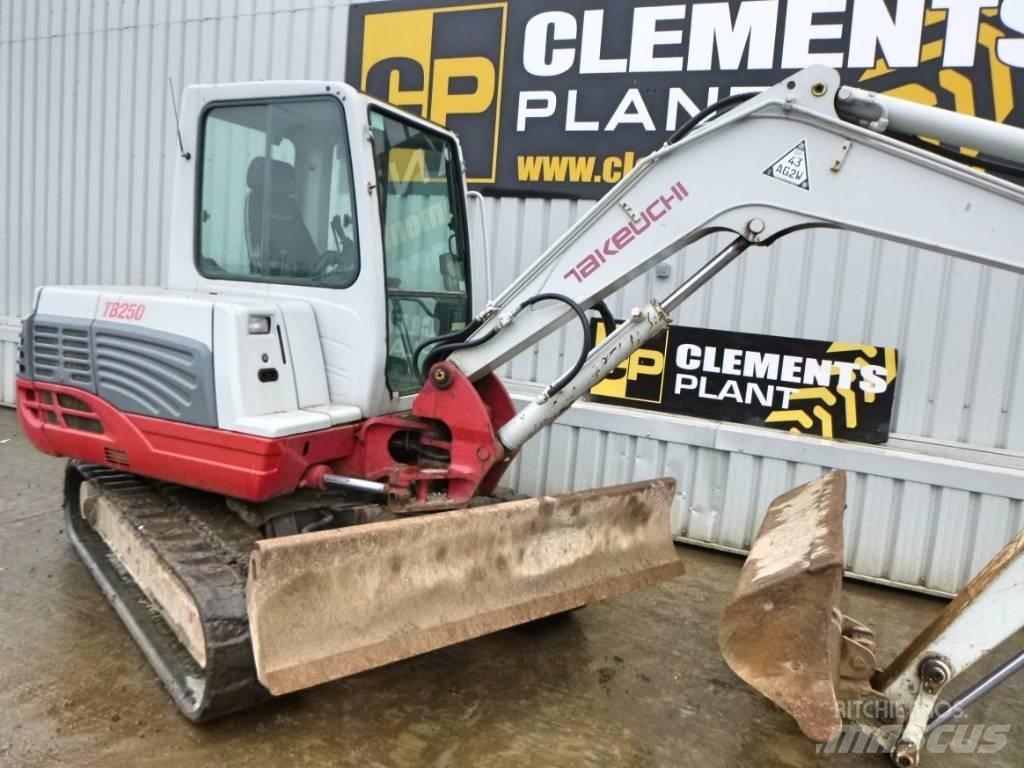 Takeuchi TB250 Mini ekskavatori < 7 t