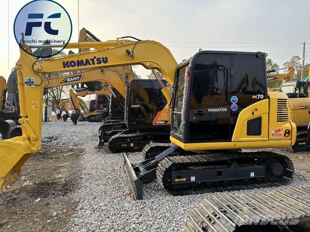 Komatsu 70 Kāpurķēžu ekskavatori