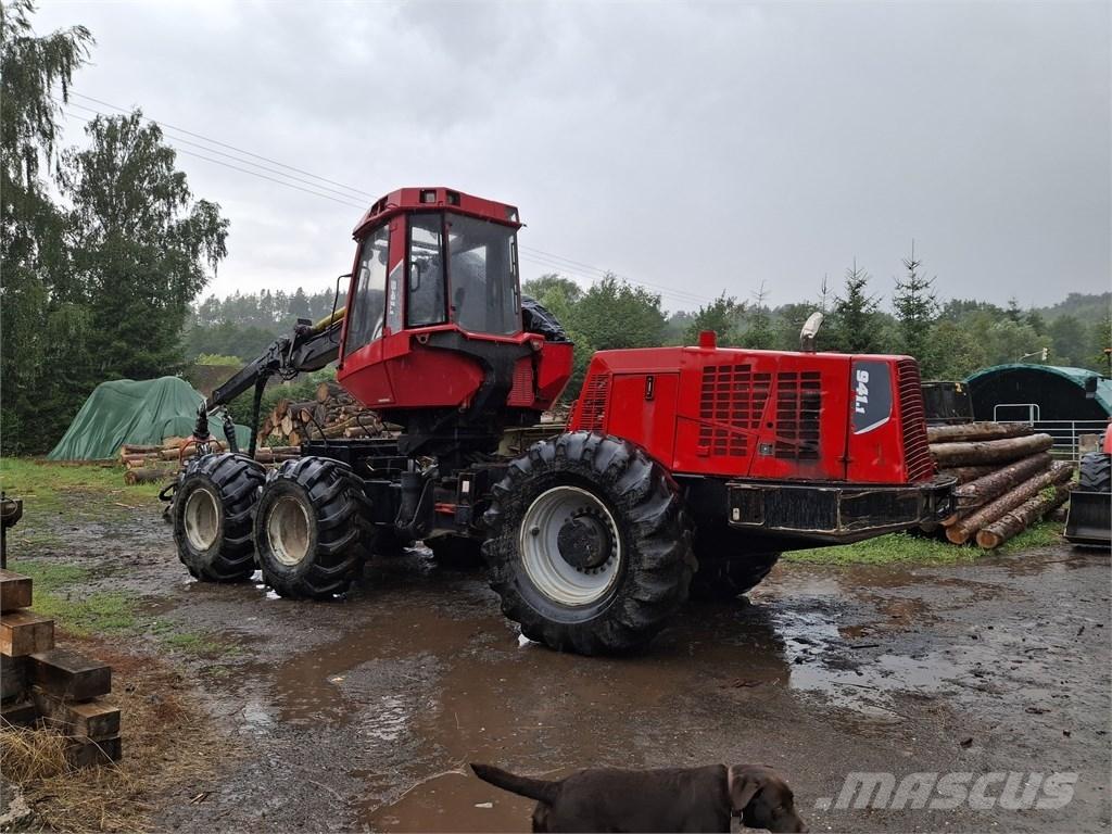 Komatsu 941.1 Harvesteri